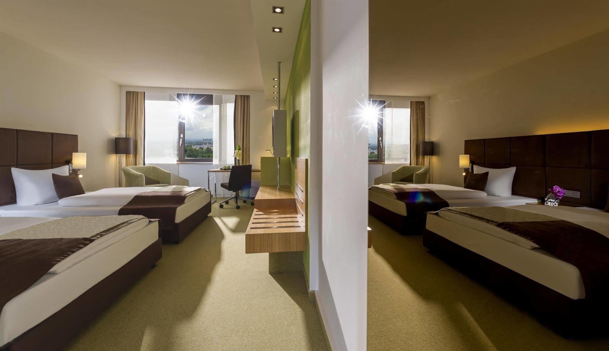 Dorint Main Taunus Zentrum Frankfurt Sulzbach Зульцбах Экстерьер фото
